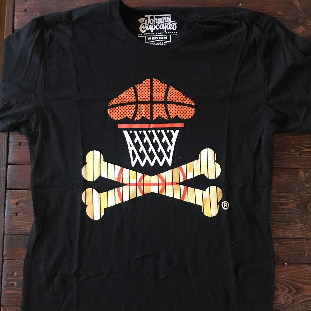 Johnny Cupcakes "Cupcake Hoop"